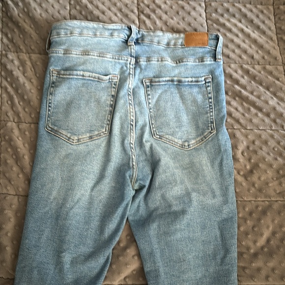 Aeropostale “Super High Rise Jegging” Size 10 Regular - Picture 2 of 2